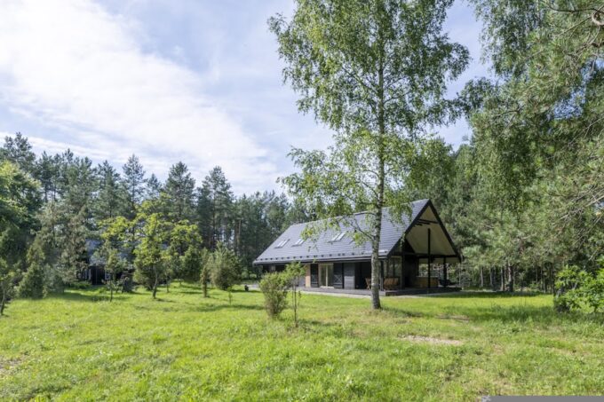 Holzfassaden: Gestaltung, Montage und Pflege