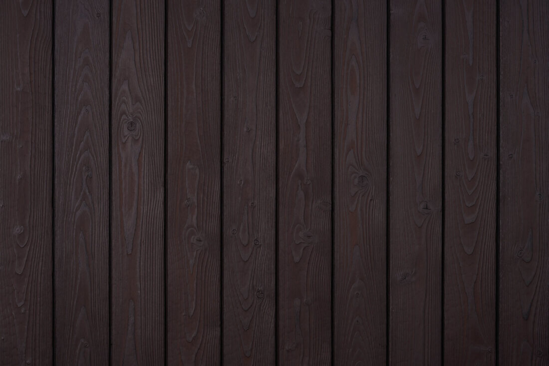 Degmeda Dark Brown Larch Shou Sugi Ban wood board