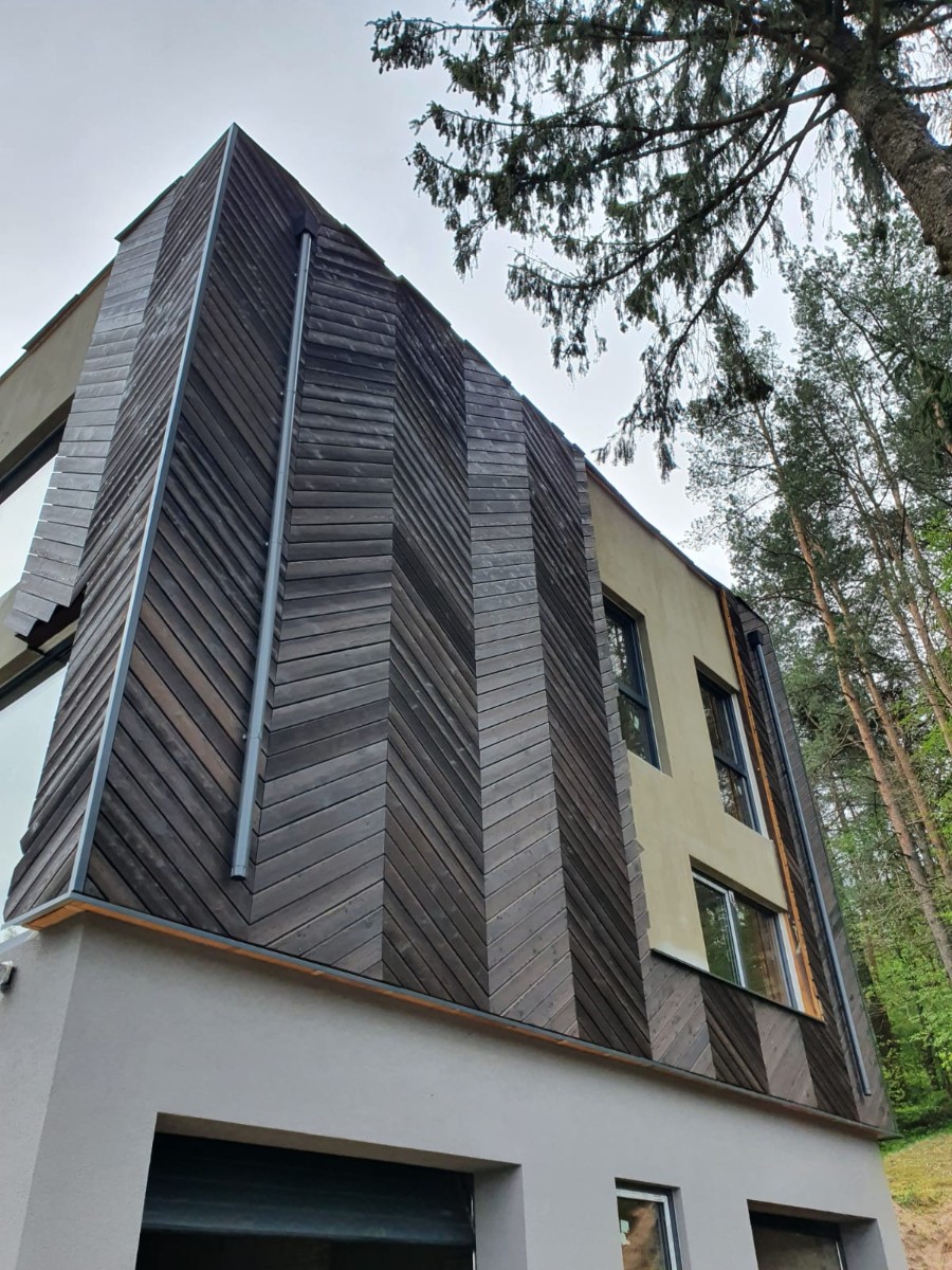 Burnt wood cladding