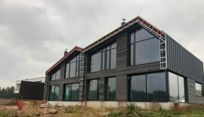 Wood Siding vs. Vinyl